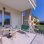 La Maison Fleurie Apartamento *