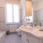 La Maison Fleurie