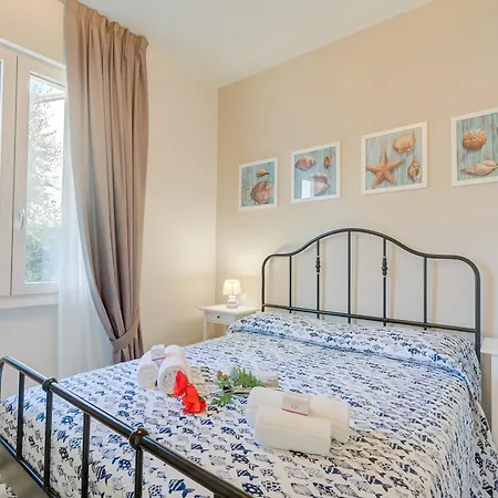 La Maison Fleurie Апартаменты